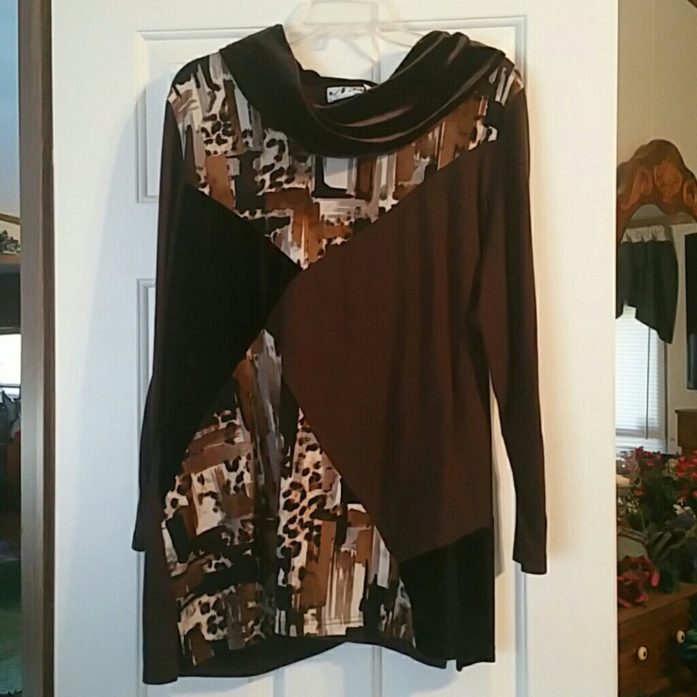 Brown top
